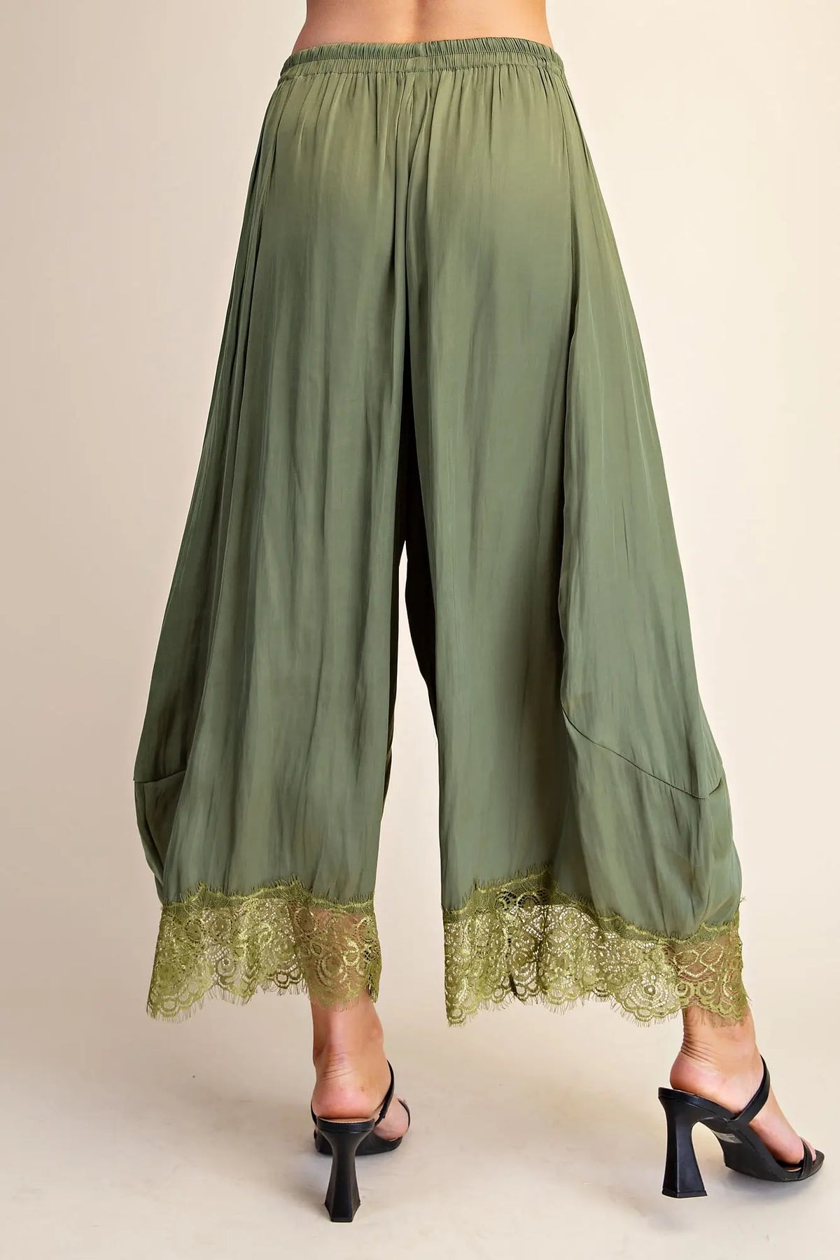 Lace Bloom Pants