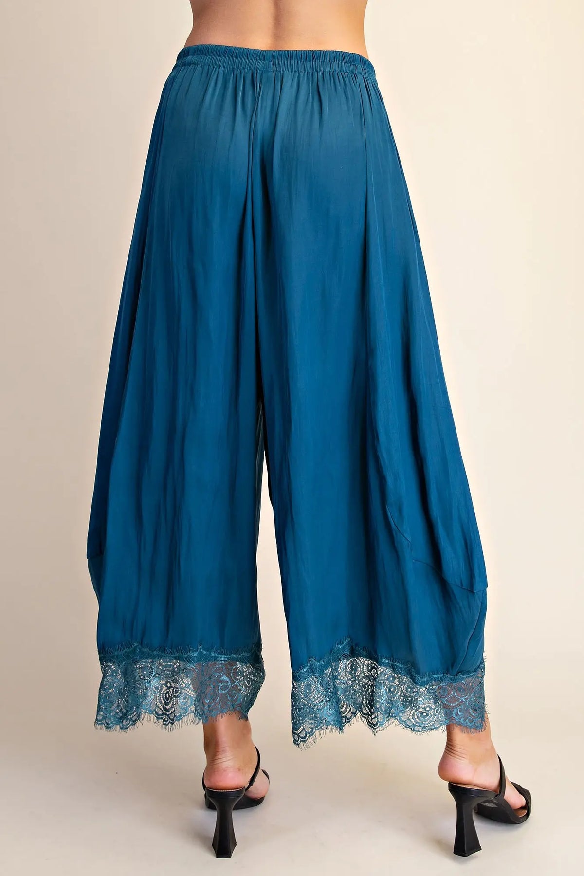 Lace Bloom Pants